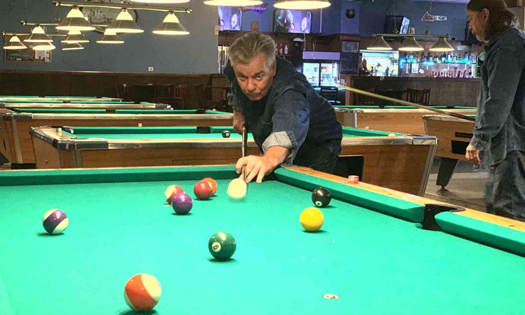 billiards_flick Flick. Intense.