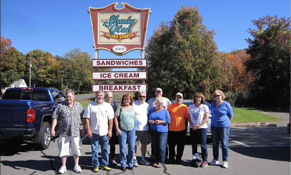 Shady Glen Group Photo 2015